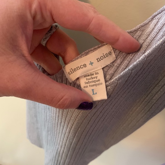 UO Silence + Noise Silver Spaghetti Strap Top-Lg - Picture 2 of 4